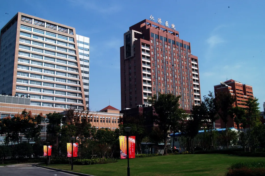 包含安定医院预约挂号陪诊一体病历资料复印邮寄，方便后续复诊的词条